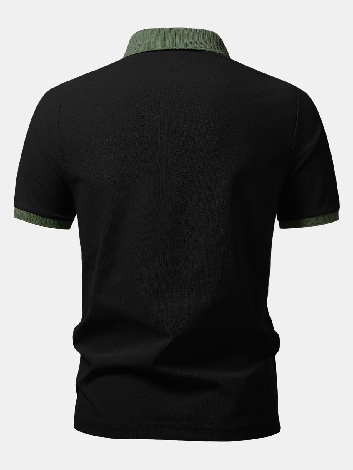 Musta pikeepaita kontrastisilla raglan-hihoilla takaa