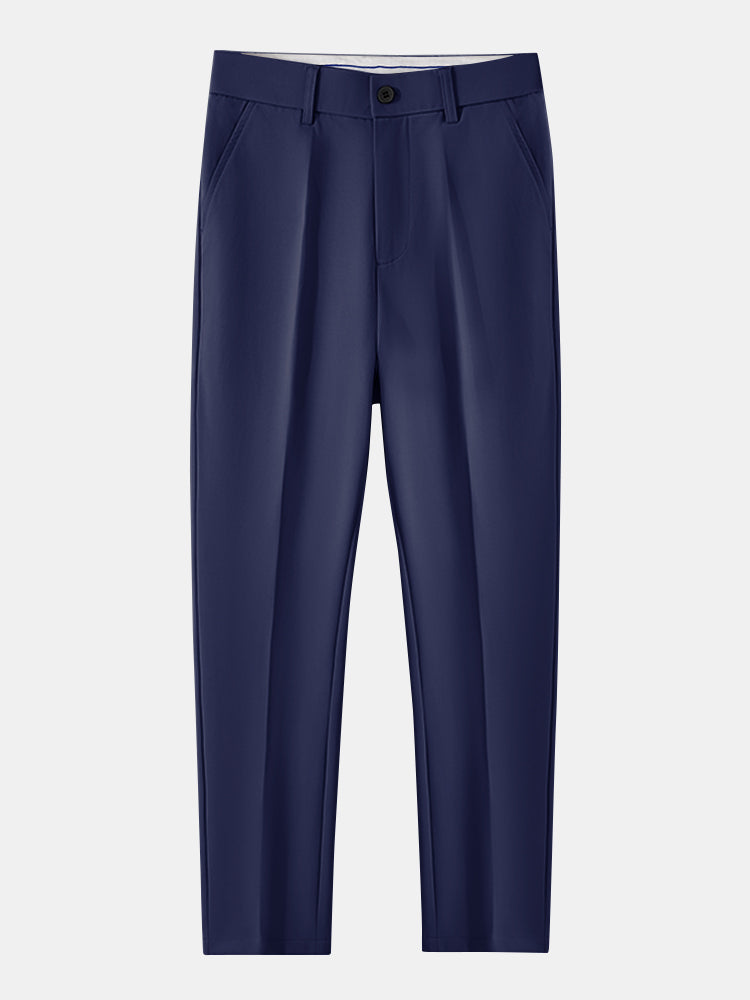 Ribbikauluksisen pikeepaidan ja kapenevien slim fit -housujen täydentävä tuotekuva 19