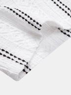 Geometrisen jacquard-nappipaidan ja kreppipintaisten shortsien täydentävä tuotekuva 15