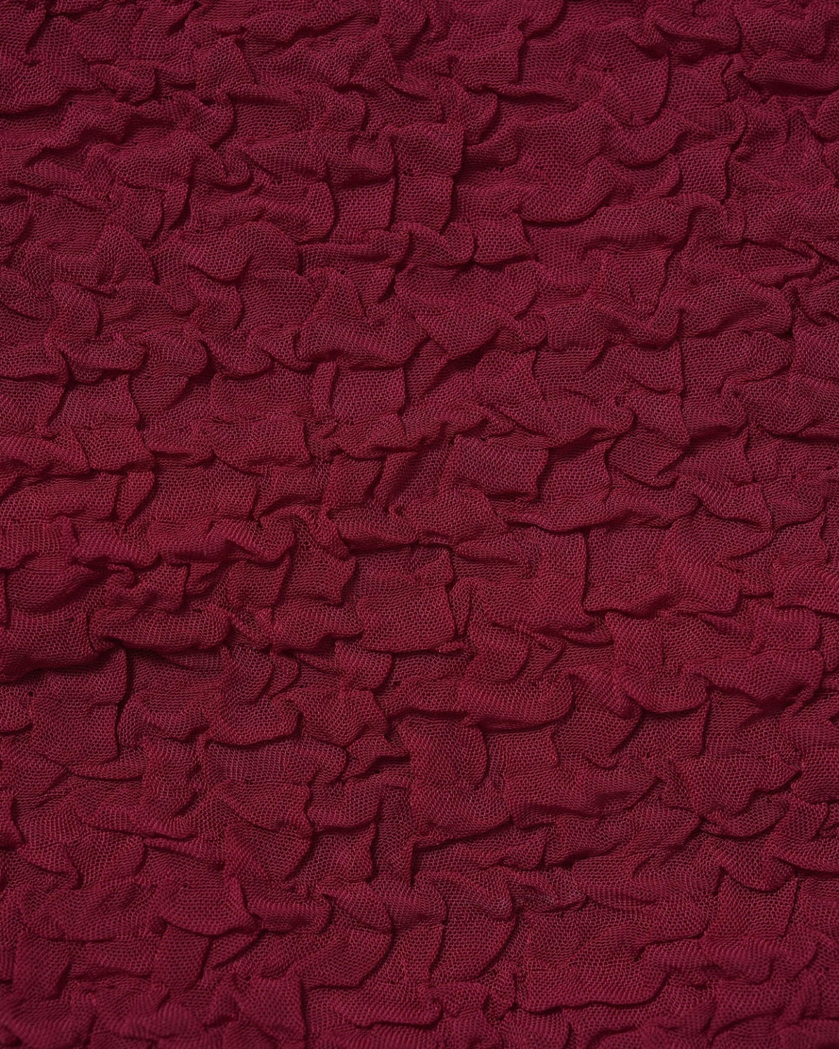 Viininpunaisten bikinien jacquard-kuosin ja materiaalin yksityiskohta
